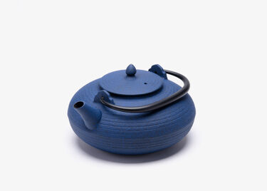 Japanese cast iron teapot - ITOME 0.70L Blue