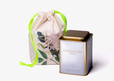 Fleurs blanches, boîte 80g et pochette cadeau