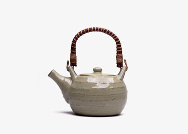 Stoneware teapot - HARU 0.6L - pale green
