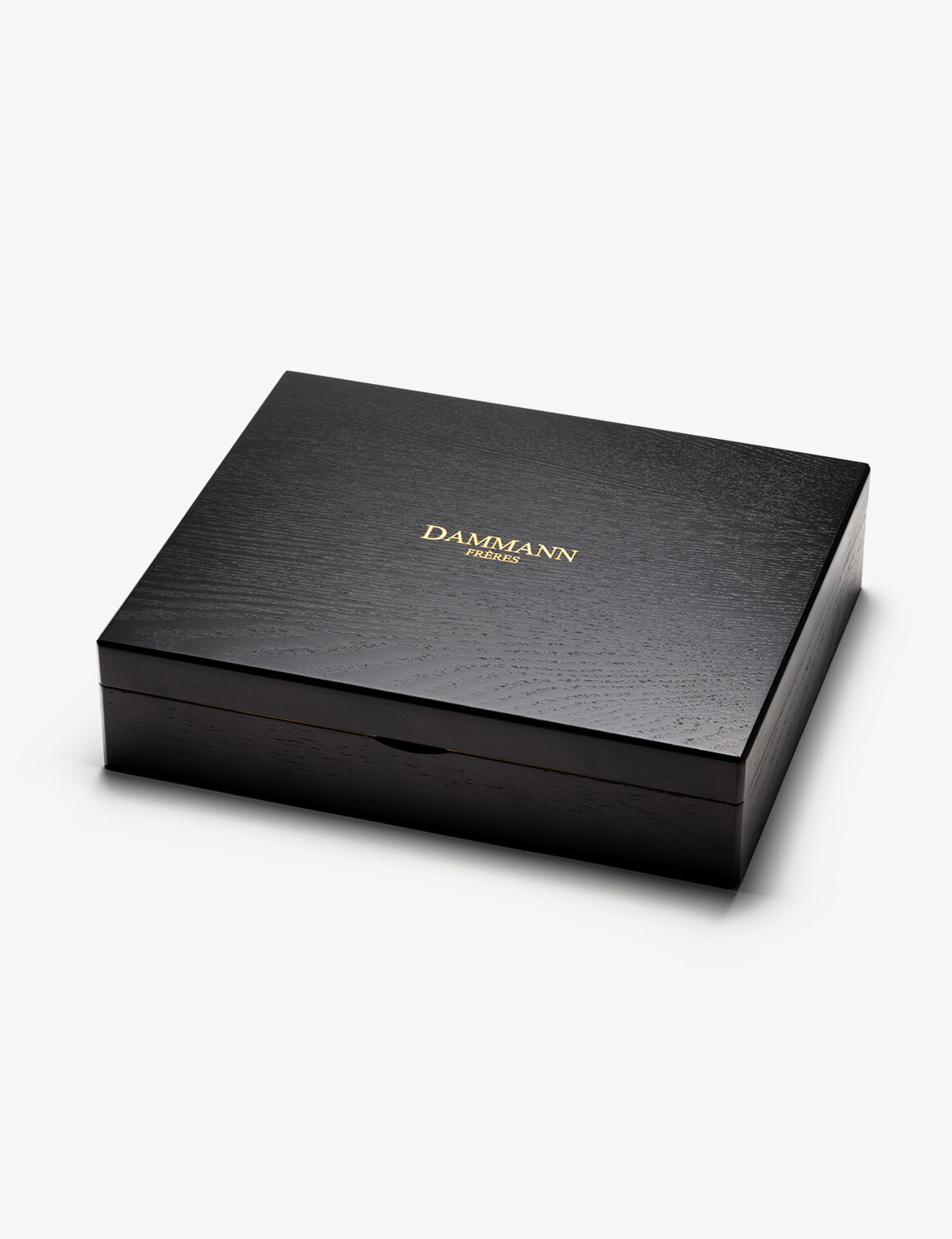 48 Cristal® tea bags in black wooden chest