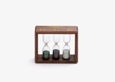 Hourglass, tea preparation